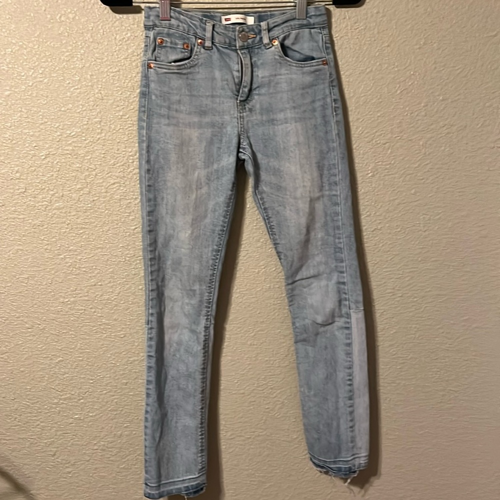 Levi’s girlfriend, girls jeans